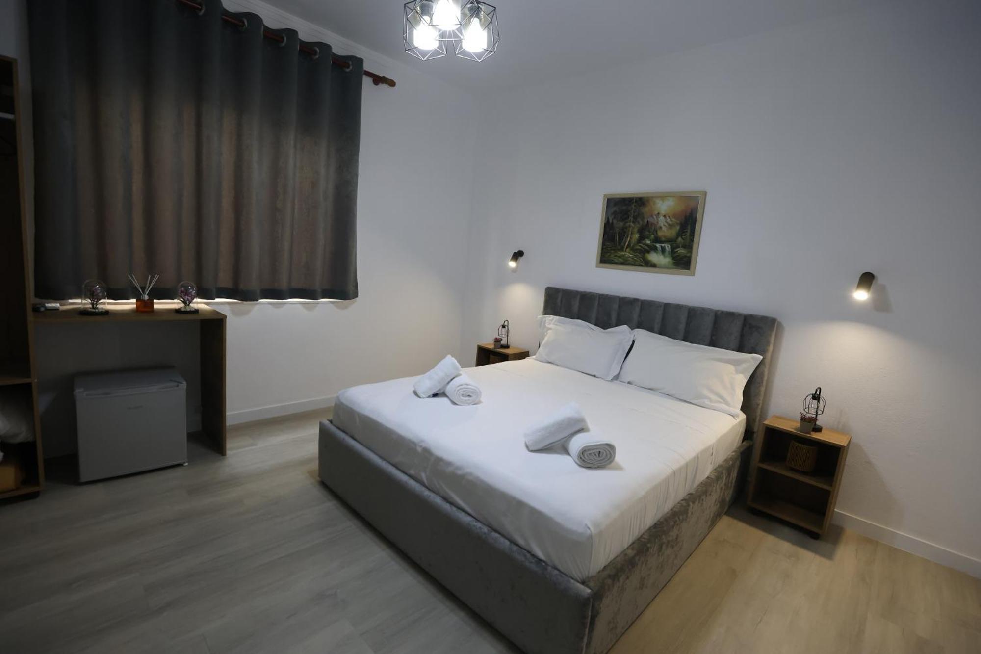 Vila Alizee Hotel Tirana Kültér fotó